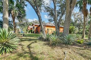 North Port Home w/ Charming Lanai ~ 7 Mi to Beach