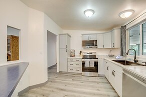 Pine Home w/ Decks & Grill < 1 Mi to Downtown!