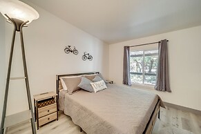 Pine Home w/ Decks & Grill < 1 Mi to Downtown!