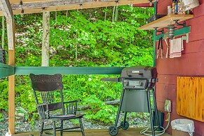 Solar-powered Brandon Studio Cabin: Hiking Access