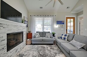 On-site Lake w/ Boat Ramp: Greenwood Retreat!