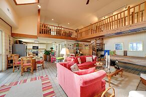 Kentucky Lake Home w/ Hot Tub & Boat Dock
