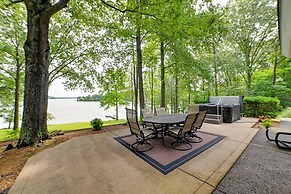 Kentucky Lake Home w/ Hot Tub & Boat Dock