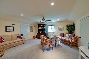 Kentucky Lake Home w/ Hot Tub & Boat Dock