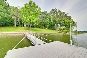 Kentucky Lake Home w/ Hot Tub & Boat Dock