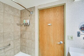 Crested Butte Studio w/ Hot Tub: Walk to Slopes!