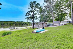 Lake of the Ozarks Cabin w/ Private Dock + Kayaks