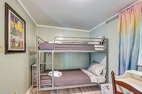 Smith Mountain Lake Cottage w/ Dock + Fire Pit!