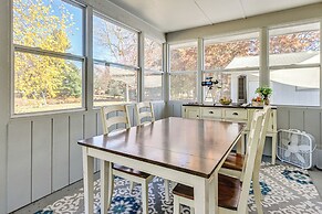 New Lisbon Home w/ Fire Pit & Ping-pong!