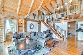 Lakefront Corinth Log Home: Private Dock, Fire Pit