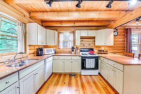 Lakefront Corinth Log Home: Private Dock, Fire Pit