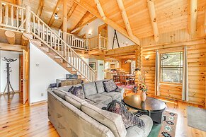Lakefront Corinth Log Home: Private Dock, Fire Pit