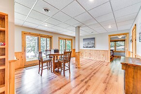 Lakefront Corinth Log Home: Private Dock, Fire Pit