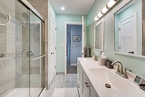 Near Hiking Trails & Ski Resorts: Killington Home!