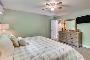 Near Hiking Trails & Ski Resorts: Killington Home!