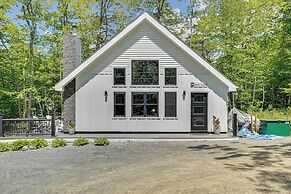 Near Hiking Trails & Ski Resorts: Killington Home!