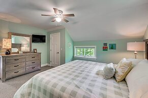 Near Hiking Trails & Ski Resorts: Killington Home!