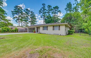 Pet-friendly Ocala Home w/ Pool & Fenced-in Yard!