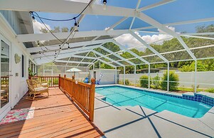 Ocala Retreat w/ Pool, Grill & Yard - Pets Welcome