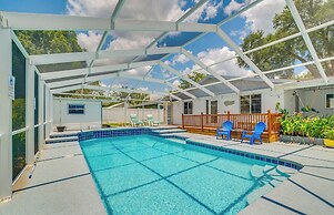 Ocala Retreat w/ Pool, Grill & Yard - Pets Welcome