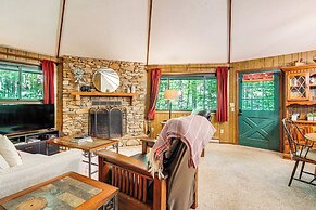 'the Round House' - Treetop North Carolina Cabin!