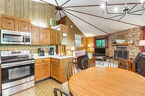 'the Round House' - Treetop North Carolina Cabin!