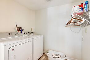 'the Round House' - Treetop North Carolina Cabin!