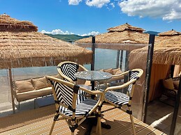 Comuna Sevan beach Glampings