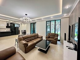 Comuna Sevan beach Glampings