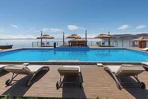 Comuna Sevan beach Glampings