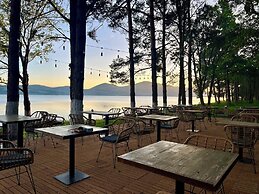Comuna Sevan beach Glampings