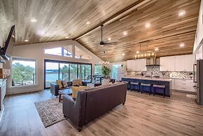 Cl 874 Million Dollar View 5 Bedroom Home by RedAwning