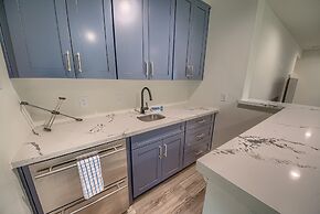 Cl 874 Million Dollar View 5 Bedroom Home by RedAwning