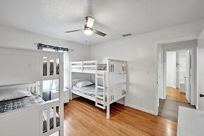 Villa Royale 4 Br Home W/ Pool And Hot Tub 4 Bedroom Villa by RedAwnin