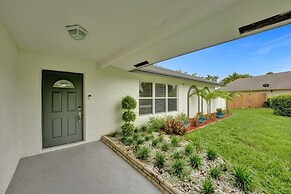 Villa Royale 4 Br Home W/ Pool And Hot Tub 4 Bedroom Villa by RedAwnin