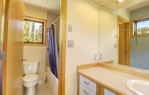 195 Summerwood 3 Bedroom Home by RedAwning