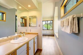 195 Summerwood 3 Bedroom Home by RedAwning