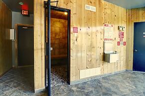 195 Summerwood 3 Bedroom Home by RedAwning