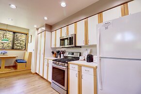 195 Summerwood 3 Bedroom Home by RedAwning