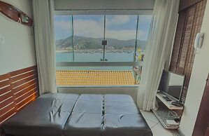 Luxo e Praia Exclusiva para Casal