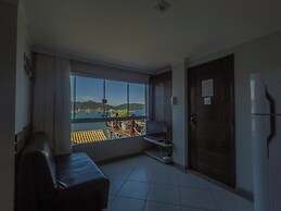 Luxo e Praia Exclusiva para Casal