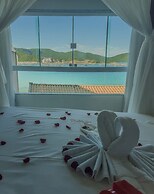 Luxo e Praia Exclusiva para Casal