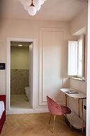 Residenza d'Epoca White Room