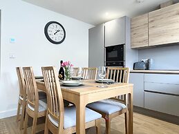 The Retreat on Morrab Sleeps 6 Balcony Parking