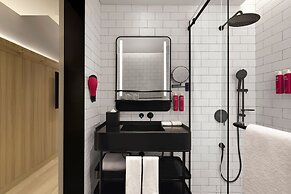 Moxy Mumbai Andheri West