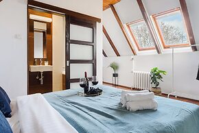 Lumina 2-level charming apart