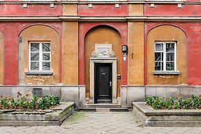 Lumina 2-level charming apart