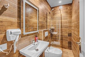 Villa Zoi A Stay to Remember I Guest House in Elbasan Castle