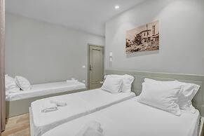 Villa Zoi A Stay to Remember I Guest House in Elbasan Castle