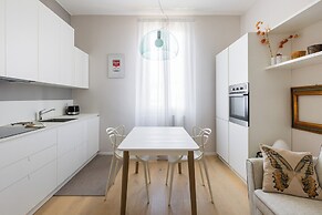 Crociali Apartment by Wonderful Italy